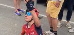 Tour 2023: Carlos Rodríguez komt na de finish in Laruns ongelukkig ten val