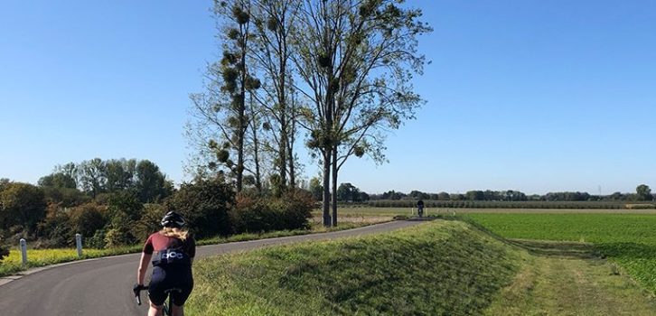 Op zoek naar nieuwe wegen in Limburg: slingerend door het Maasland