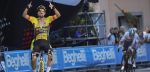 Titanenstrijd op de San Luca! Primoz Roglic is Tadej Pogacar de baas in Giro dellEmilia