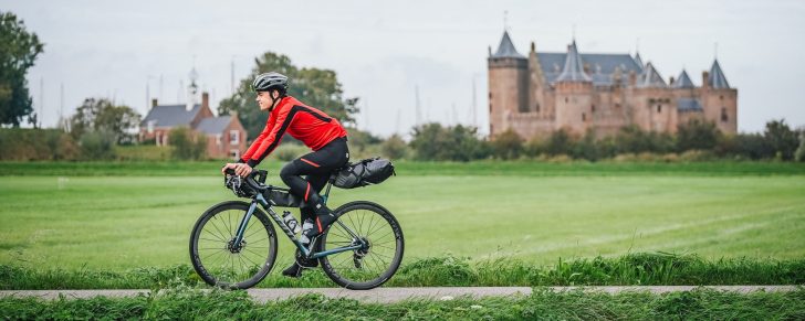 Review: de robuuste bikepackingtassen van Decathlon