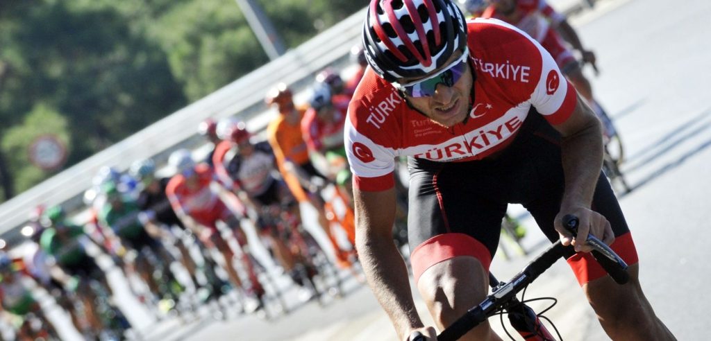 Opvallend: jury in Ronde van Turkije haalt Ahmet Örken uit koers