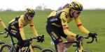 Edoardo Affini en Jan Tratnik aan zijde Van Aert en Kooij naar Giro d’Italia