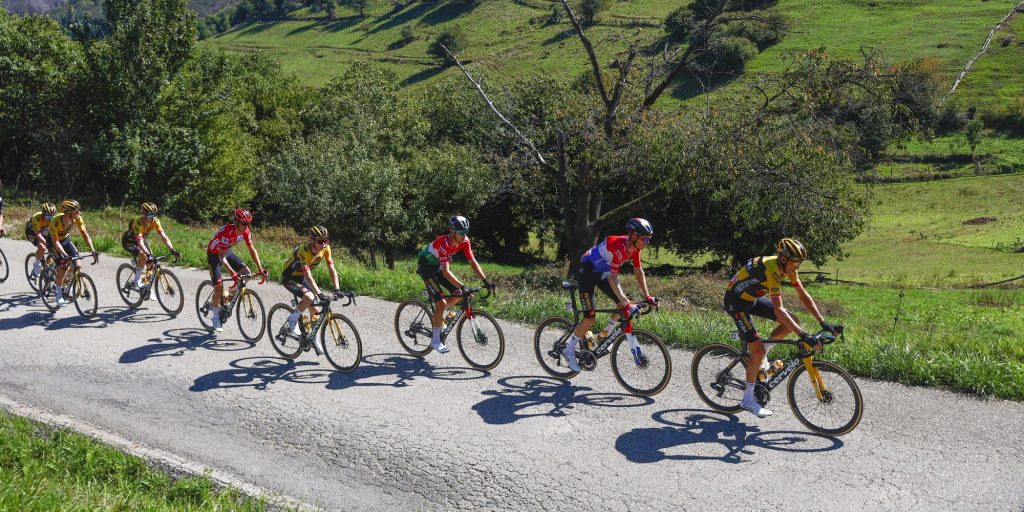 Vuelta a España mag voorlopig niet finishen op de hoogste geasfalteerde klim van Europa