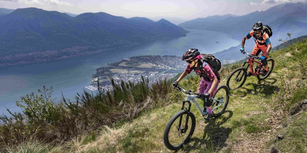 Fietsen door de mooiste bergvalleien en rond de fraaiste bergtoppen van Ticino