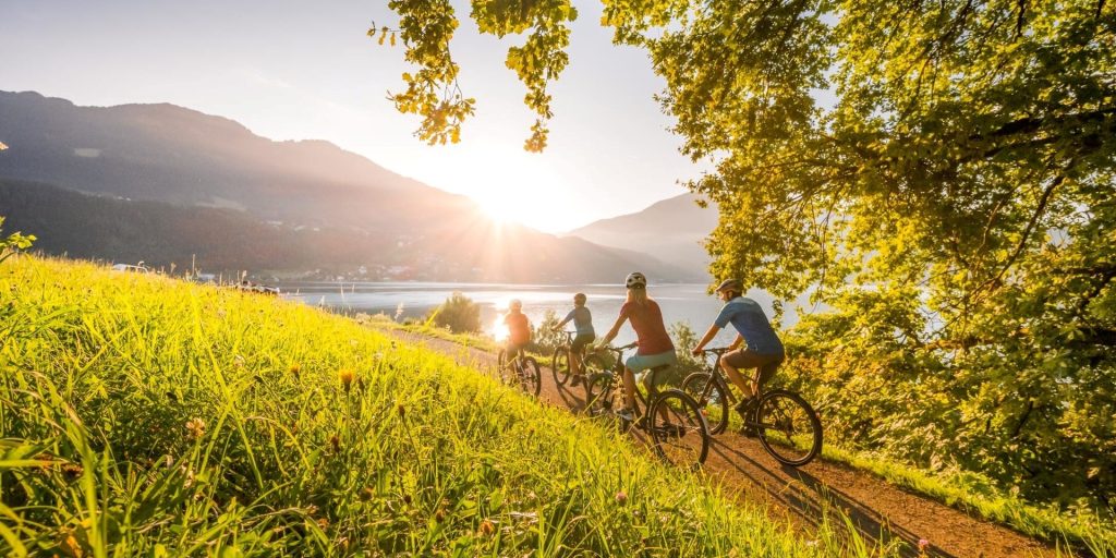 Fietsen in Oostenrijk: Vijf fietsroutes voor een optimale beleving van Lebensgefühl