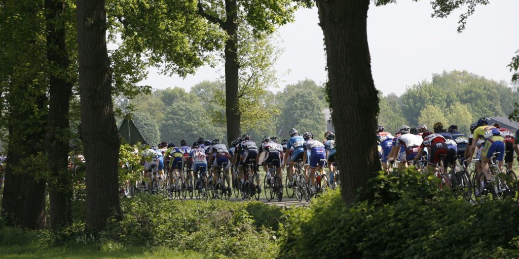 Ronde van Overijssel zoekt motorrijders en verkeersregelaars
