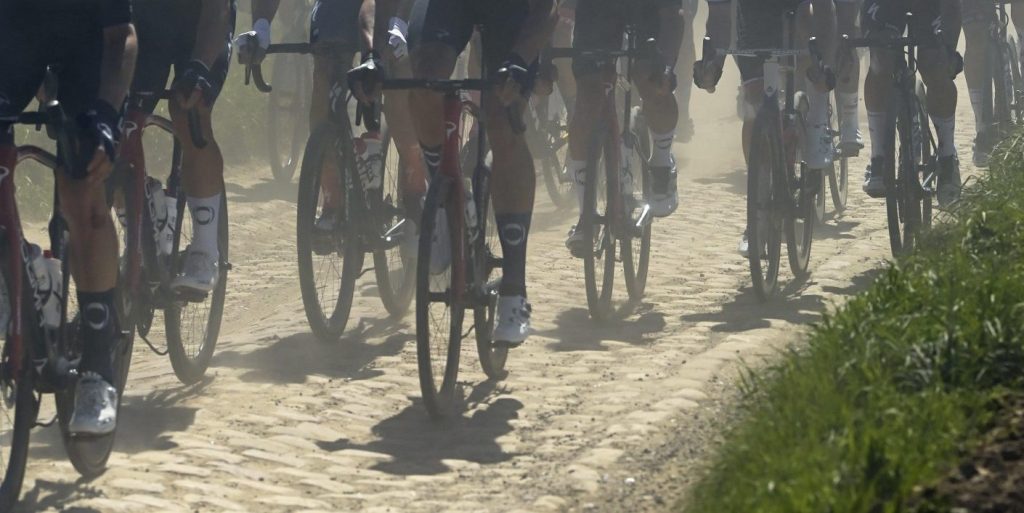 Hoe de profs al een half jaar voor Parijs-Roubaix hun materiaal kiezen
