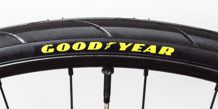 Goodyear omzeilt UCI-regelgeving met banden van 650 (!) dollar