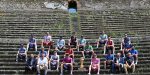Sightseeing bij start van Girorit: renners verkennen amfitheater van Pompeï